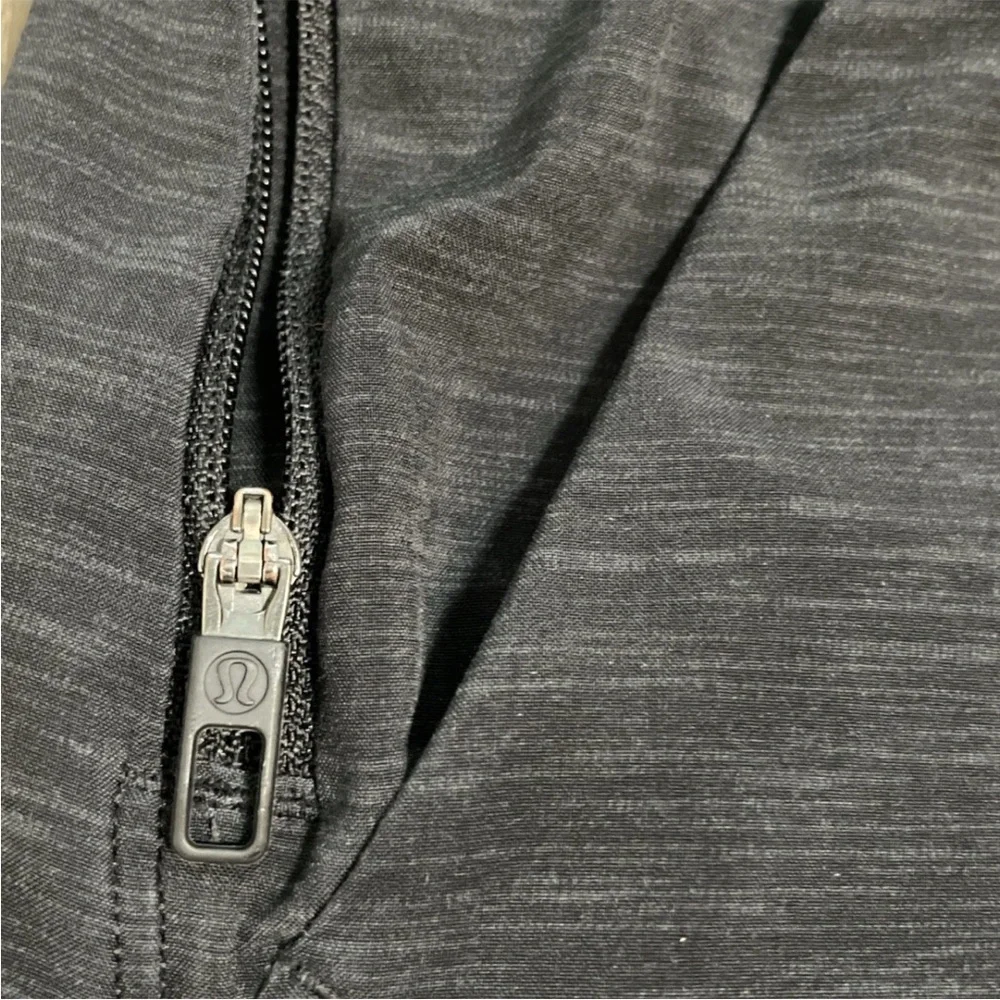 Lululemon Men's T.H.E. Short 9